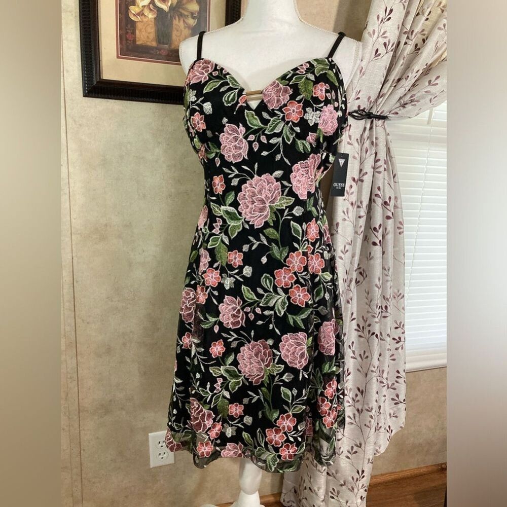 Guess Floral Mini Dress Womens 14 Embroidered Spaghetti Strap Party Padded